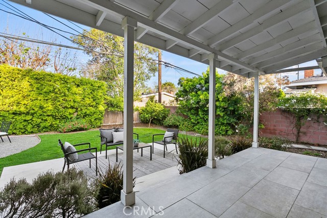 Detail Gallery Image 19 of 24 For 3532 Senasac Ave, Long Beach,  CA 90808 - 2 Beds | 2 Baths
