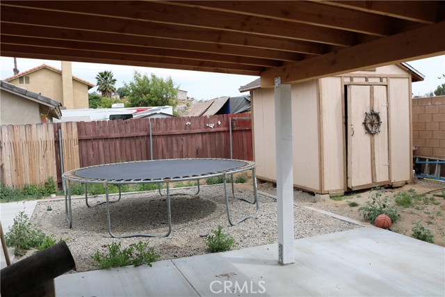 Detail Gallery Image 16 of 20 For 347 Columbine Ct, Perris,  CA 92570 - 3 Beds | 2 Baths