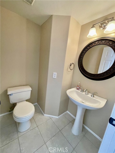 Detail Gallery Image 9 of 14 For 172 California Ct, Mission Viejo,  CA 92692 - 2 Beds | 2/1 Baths