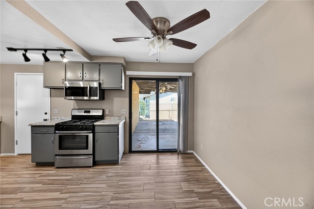 Detail Gallery Image 8 of 43 For 6243 Mojave, Twentynine Palms,  CA 92277 - 3 Beds | 2 Baths