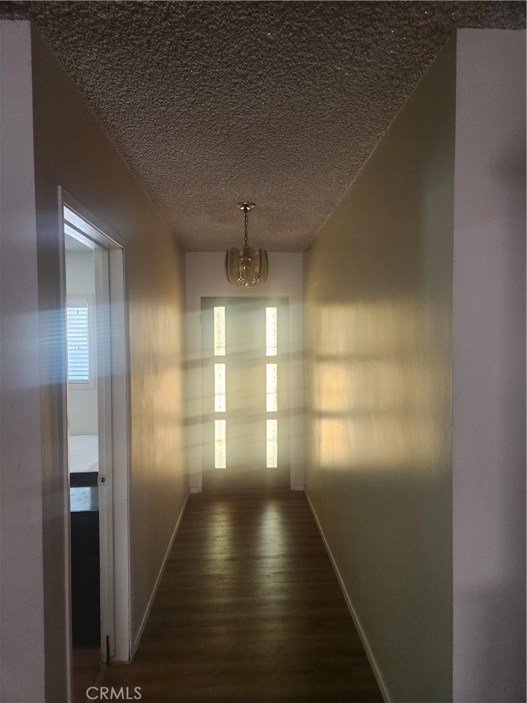 https://media.crmls.org/medias/cd650bed-14e0-486e-842f-117d0b2f2401.jpg?preset=X-Large