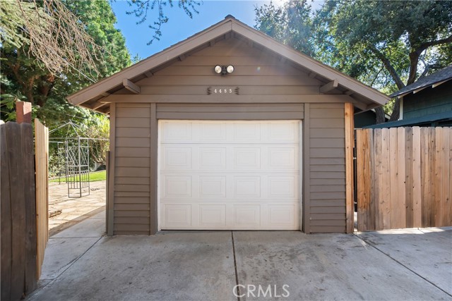 Image 53 of 65 For 4485 6th Street