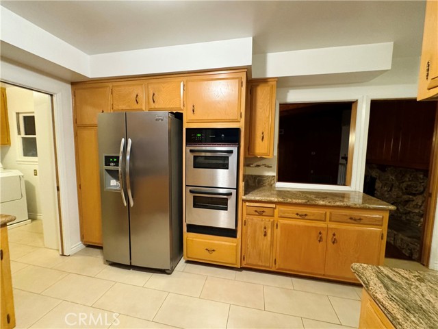 Detail Gallery Image 7 of 37 For 15909 Vincennes St, North Hills,  CA 91343 - 3 Beds | 2/1 Baths