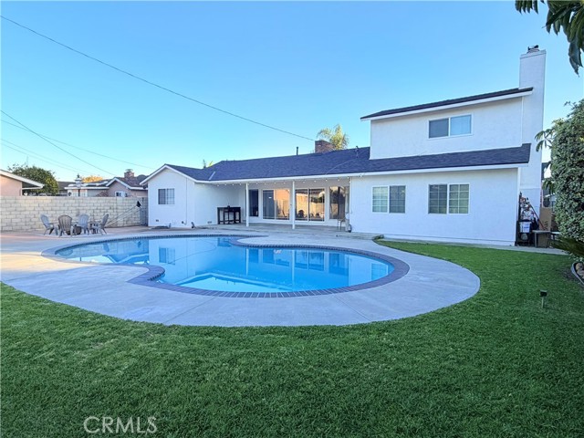 Detail Gallery Image 4 of 17 For 1675 W Mells, Anaheim,  CA 92802 - 4 Beds | 3/1 Baths