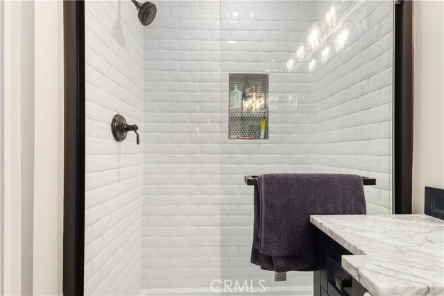 Detail Gallery Image 21 of 31 For 1321 Beryl St #101,  Redondo Beach,  CA 90277 - 3 Beds | 2/1 Baths