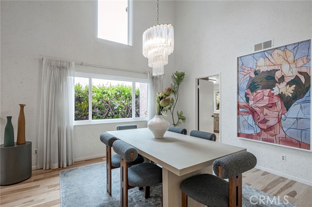 Detail Gallery Image 15 of 48 For 27072 Esward Dr, Calabasas,  CA 91301 - 5 Beds | 3 Baths
