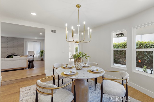 Detail Gallery Image 7 of 36 For 7848 Calmcrest Dr, Downey,  CA 90240 - 3 Beds | 2/1 Baths