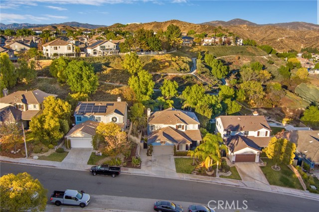 Detail Gallery Image 40 of 47 For 22859 Boxwood Ln, Saugus,  CA 91390 - 5 Beds | 3 Baths