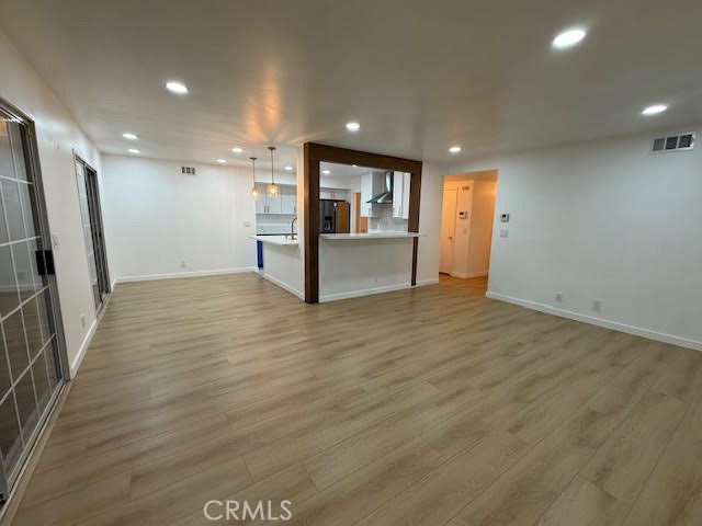 Detail Gallery Image 9 of 62 For 21108 Wilder Ave, Lakewood,  CA 90715 - 4 Beds | 2 Baths