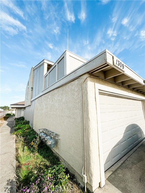 Detail Gallery Image 16 of 20 For 1309 W Cypress Ave #D9,  Lompoc,  CA 93436 - 2 Beds | 1/1 Baths