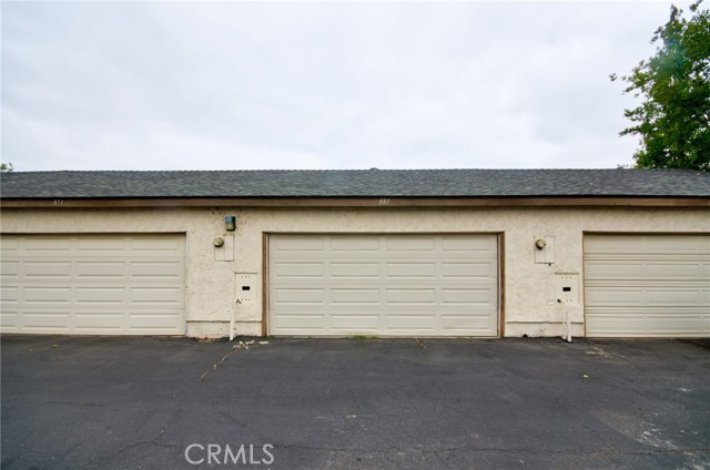 881 Hartford Lane, La Habra CA: https://media.crmls.org/medias/cd685579-00db-4b4a-b75d-8b45bb1e205f.jpg