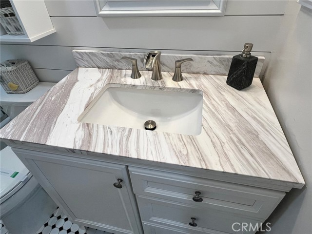 Detail Gallery Image 15 of 23 For 602 1/2 Narcissus Ave, Corona Del Mar,  CA 92625 - 2 Beds | 1 Baths
