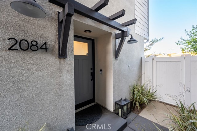 Detail Gallery Image 3 of 42 For 2084 Caleigh Lane, Costa Mesa,  CA 92627 - 3 Beds | 2/1 Baths