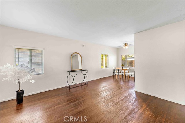 Detail Gallery Image 8 of 27 For 10817 Rosecrans, Norwalk,  CA 90650 - 3 Beds | 1 Baths