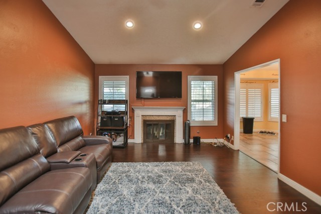 Detail Gallery Image 19 of 45 For 14202 Vincente Dr, Moreno Valley,  CA 92553 - 3 Beds | 2 Baths