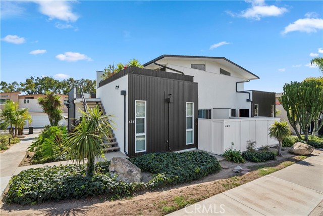 Detail Gallery Image 20 of 24 For 436 Seaward Rd, Corona Del Mar,  CA 92625 - 2 Beds | 1 Baths