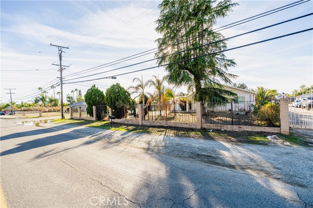 Detail Gallery Image 10 of 13 For 17851 Alexander St, Perris,  CA 92570 - 3 Beds | 1 Baths
