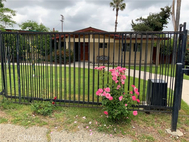 Detail Gallery Image 5 of 51 For 8518 Comanche Ave, Winnetka,  CA 91306 - 3 Beds | 2 Baths