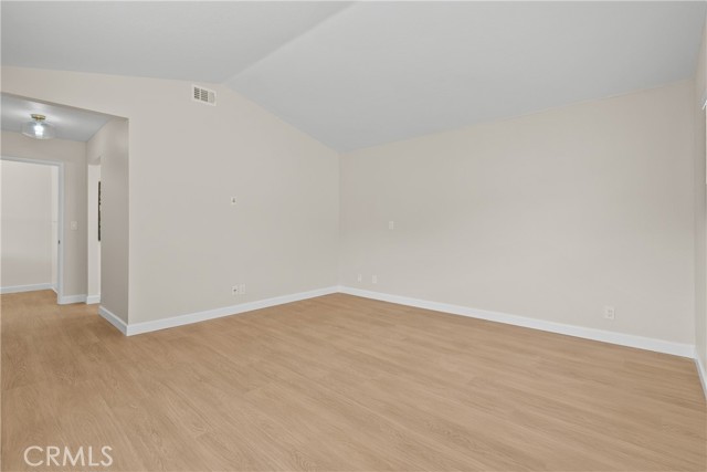 Detail Gallery Image 26 of 40 For 4337 Willow Glen St, Calabasas,  CA 91302 - 3 Beds | 3 Baths