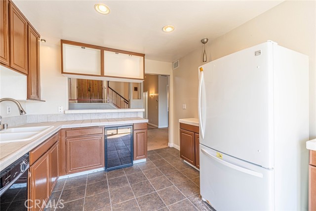 Detail Gallery Image 27 of 40 For 2238 Vista Del Sol, Fullerton,  CA 92831 - 2 Beds | 2/1 Baths