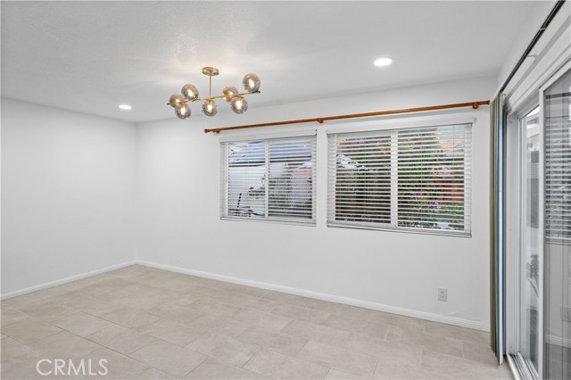 Detail Gallery Image 14 of 18 For 24 Lancewood Way, Irvine,  CA 92612 - 3 Beds | 3 Baths