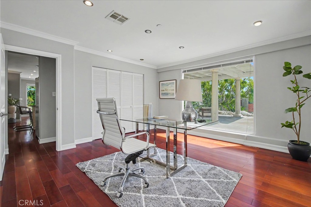 MLS #WS26147038 image #15