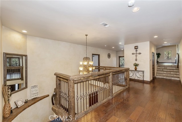 Detail Gallery Image 17 of 21 For 216 Alp Ct, Big Bear Lake,  CA 92315 - 5 Beds | 7 Baths