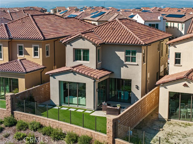146 Tomahawk, Irvine CA: https://media.crmls.org/medias/cd703129-3847-4622-b56f-c0e764c7ab86.jpg