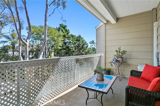 20191 Cape Coral Lane, Huntington Beach CA: https://media.crmls.org/medias/cd70698b-d797-4f02-aa09-e9572ffb6994.jpg