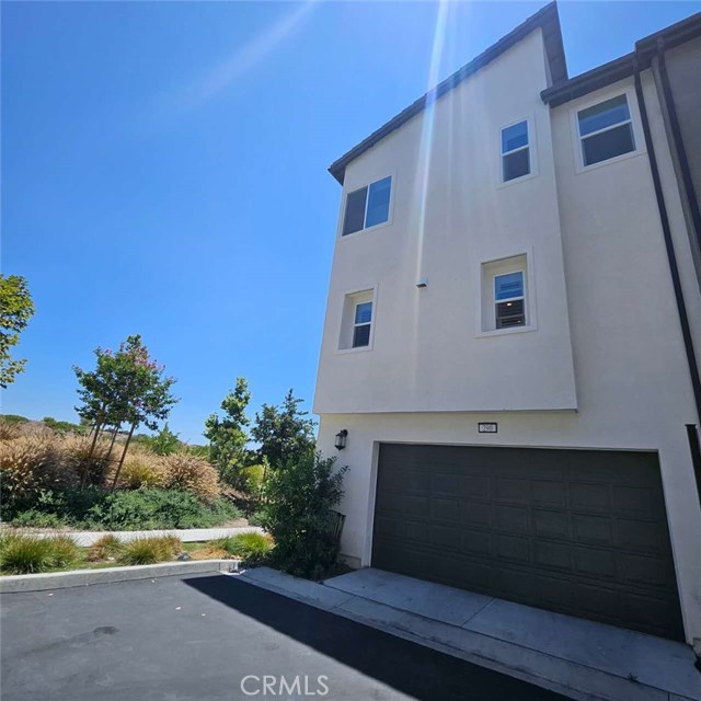 290 Tank, Irvine CA: https://media.crmls.org/medias/cd70b6e3-d789-477c-94cf-9fd9fcf128d4.jpg