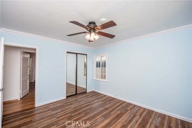 Image 11 of 43 For 5229 Walkerton Street