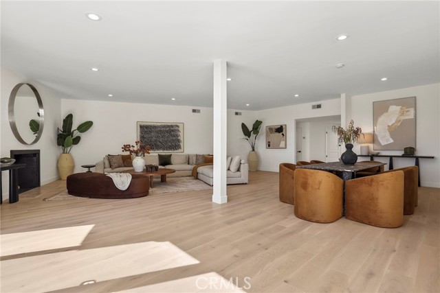 4406 Medley Place, Encino CA: https://media.crmls.org/medias/cd71a1c2-64fa-4aef-9f7a-d0acaa628897.jpg