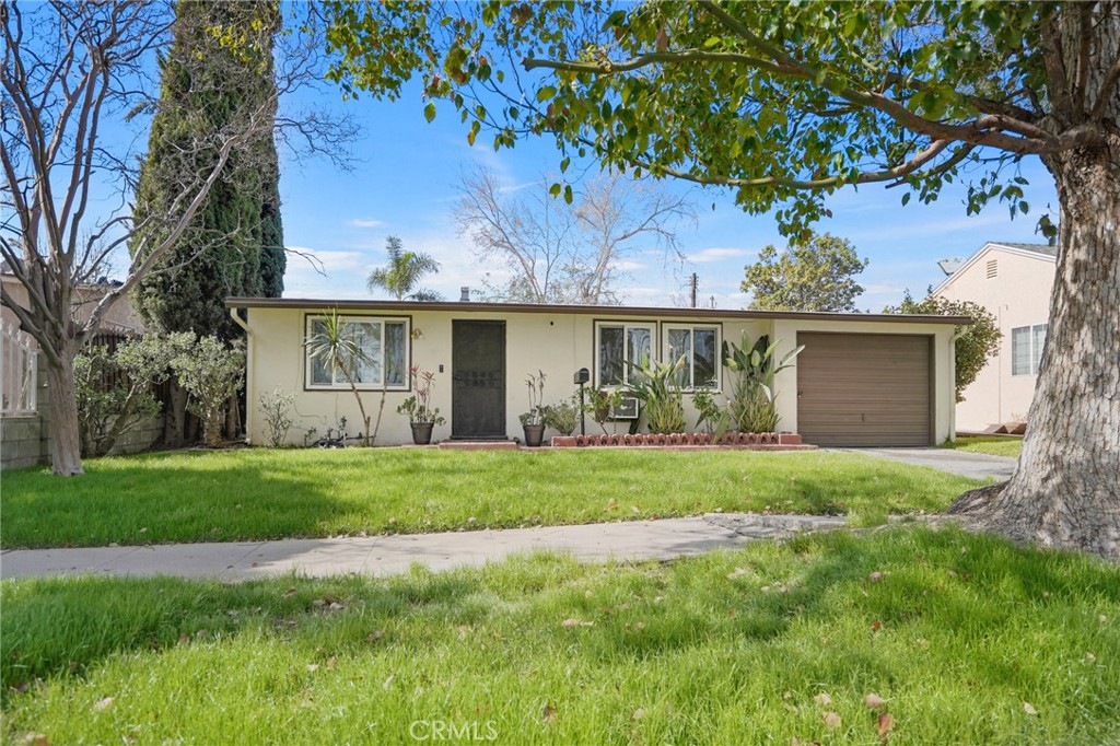 8219 Cantaloupe Avenue
