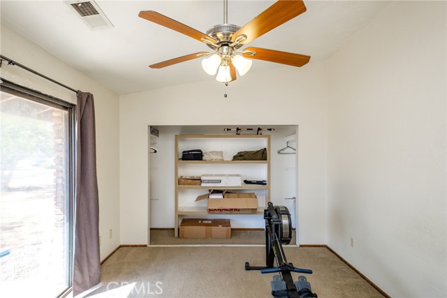 21186 Standing Rock Avenue, Apple Valley CA: https://media.crmls.org/medias/cd7450e3-6735-494e-838b-e502fcc04226.jpg