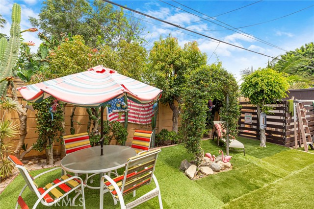 3 Bed Home for Sale in Hawthorne, California