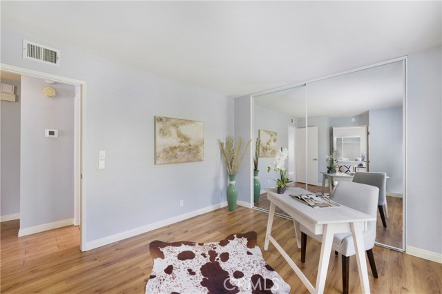 Detail Gallery Image 19 of 26 For 22986 Caminito Regalo #92,  Laguna Hills,  CA 92653 - 2 Beds | 2 Baths