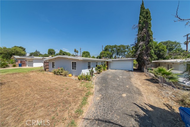 16467 Mckeever Street photo 2