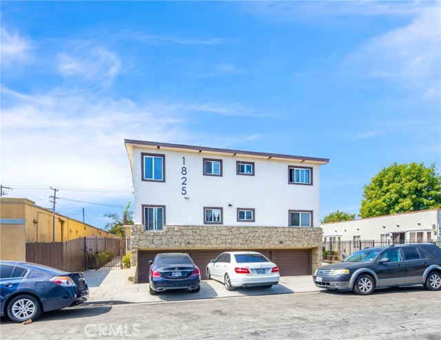 1825 Chestnut Avenue, Long Beach, California 90806, ,Multi-Family,For Sale,Chestnut,CV24203235