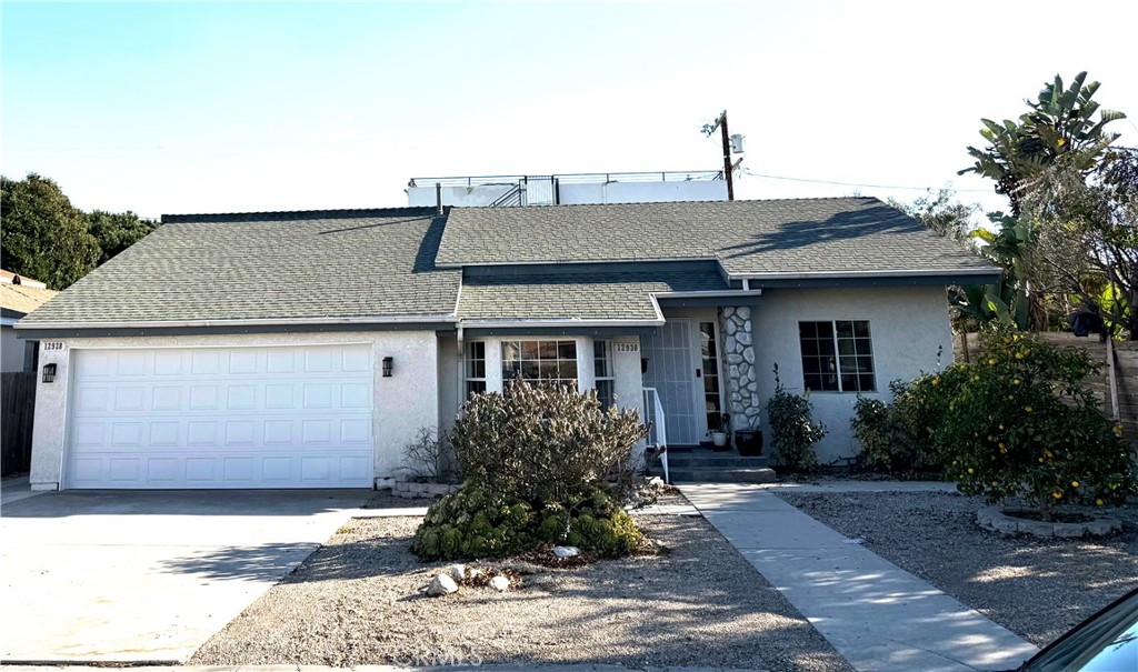 12930 Gilmore