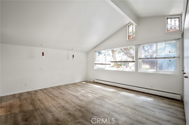 Detail Gallery Image 12 of 19 For 1320 23rd, Street, Manhattan Beach,  CA 90266 - 3 Beds | 2 Baths