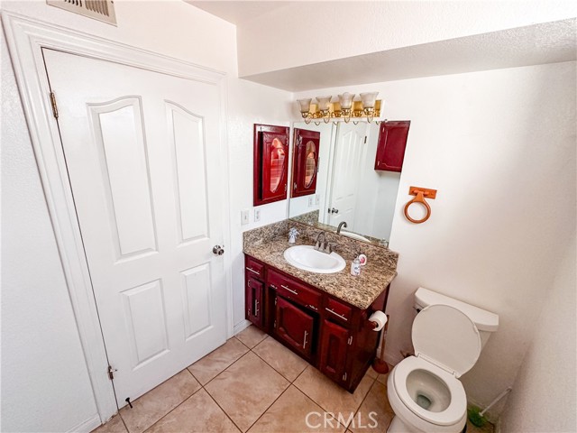 Detail Gallery Image 8 of 8 For 21131 Windsong St, California City,  CA 93505 - 3 Beds | 2/1 Baths