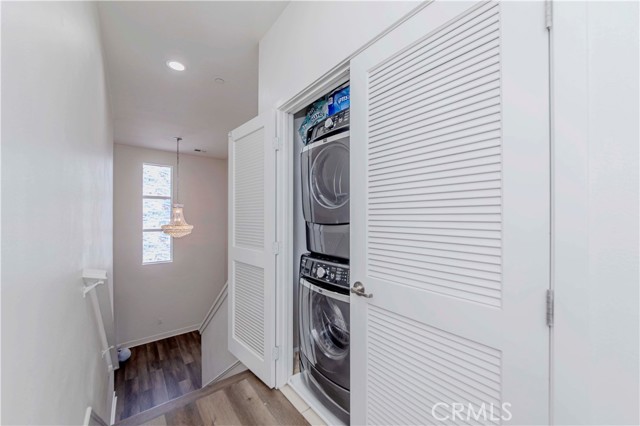 Image 21 of 45 For 9213 Sunshine Place