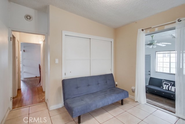 327 S 35th Street, San Diego CA: https://media.crmls.org/medias/cd798b36-89fd-4e06-a9c3-60e2d8052469.jpg