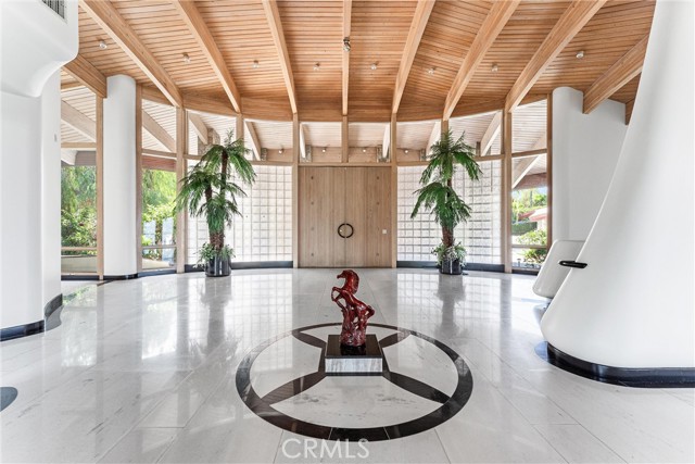 2360 Boulder Bluffs Court, Riverside CA: https://media.crmls.org/medias/cd7aa2e0-8cc9-4f6d-8e4d-e6ad8848ac5f.jpg