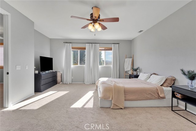 Detail Gallery Image 23 of 45 For 18977 Mono, Hesperia,  CA 92345 - 4 Beds | 2/1 Baths