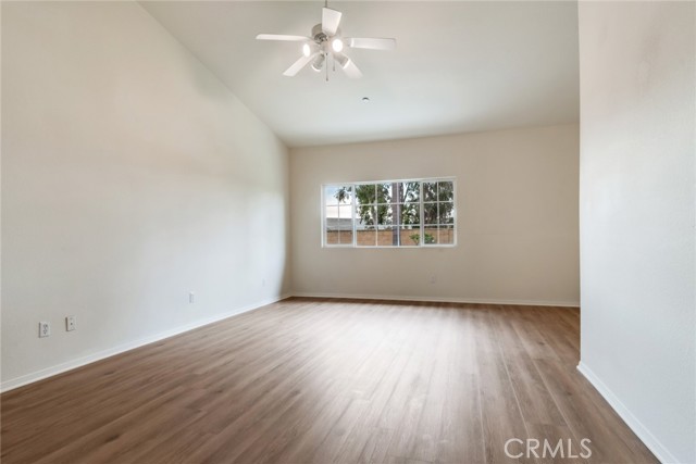 Detail Gallery Image 14 of 31 For 13251 Brookfield, Rancho Cucamonga,  CA 91739 - 4 Beds | 2 Baths