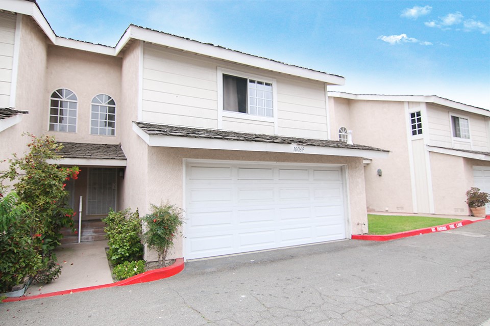 Detail Gallery Image 3 of 20 For 10069 15th #24 St #24,  Garden Grove,  CA 92843 - 3 Beds | 2/1 Baths