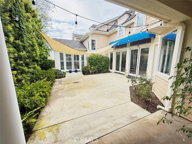 519 Westminster Avenue, Newport Beach CA: https://media.crmls.org/medias/cd7c848f-dadb-4922-a313-5e07949b3769.jpg