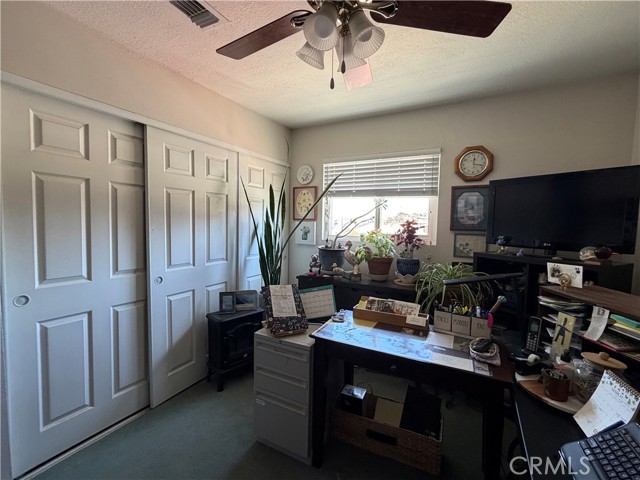 Detail Gallery Image 17 of 70 For 800 S 1st, Barstow,  CA 92311 - 4 Beds | 3 Baths