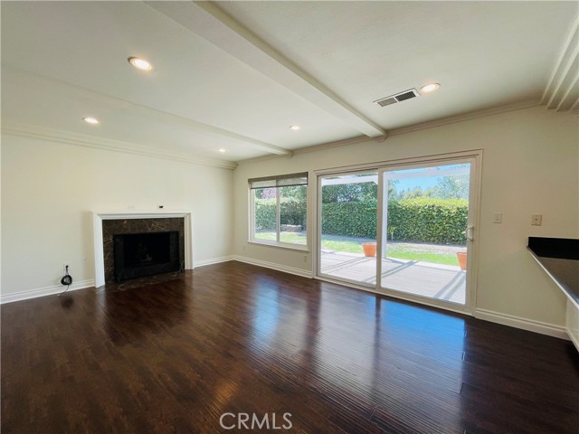 5815 Calmfield Avenue, Agoura Hills CA: https://media.crmls.org/medias/cd7cee4b-fd74-4df6-b58b-672b7cb962c3.jpg